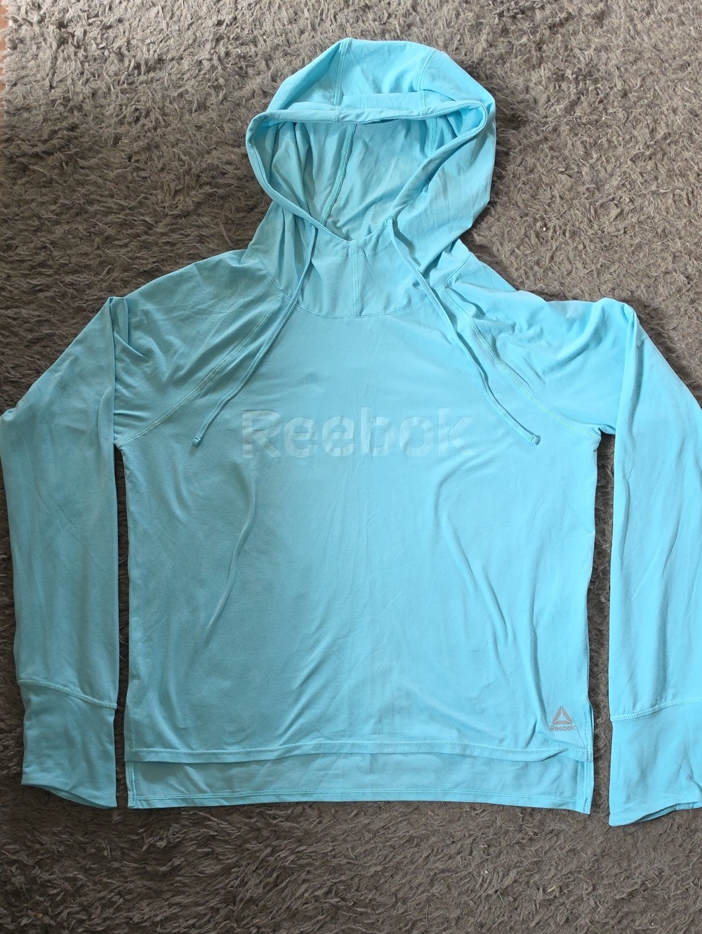 EUC Reebok Sz M Women's Light Blue Hooded Performance Sweatshirt